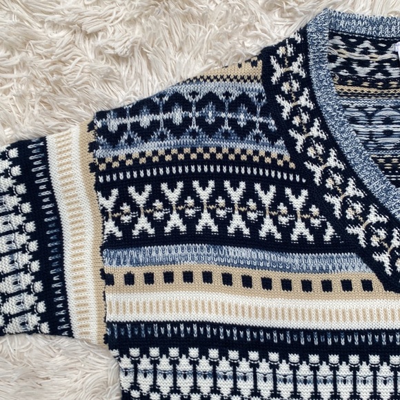 Cy V-Neck Knit Sweater ๐ Blue Tan & White - Picture 5 of 16